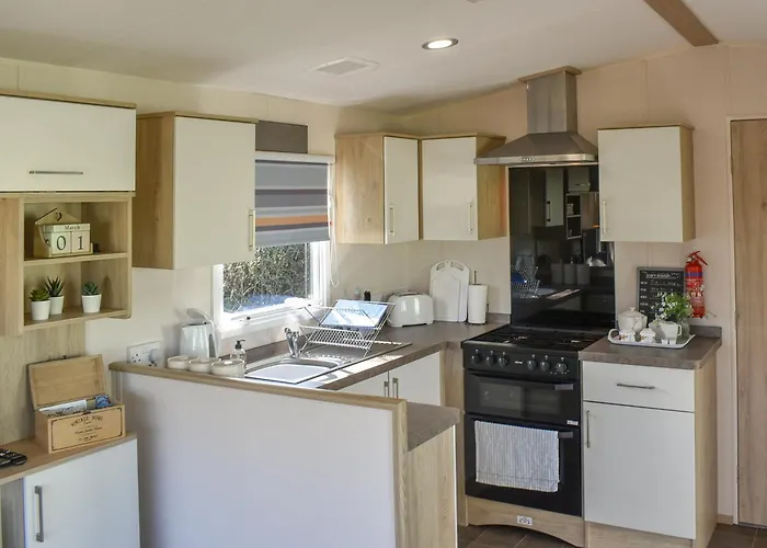 Hébergement de vacances Summer Breeze - Uk37642 *