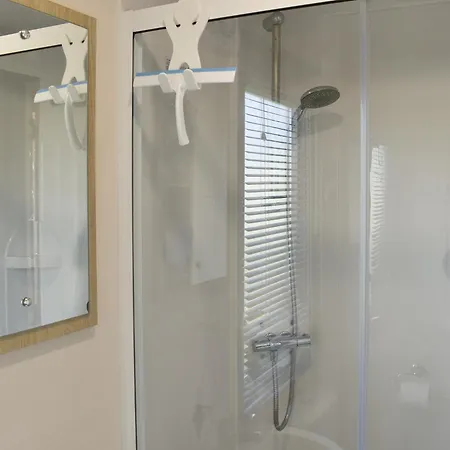 Summer Breeze - Uk37642